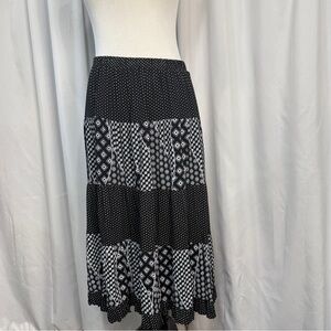 Black and White Geometric Tiered Midi Skirt